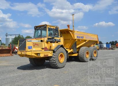 VOLVO A25C DUMPER