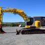 New Holland E 235 SR Kurzheck / Verstellausleger / Planierschild