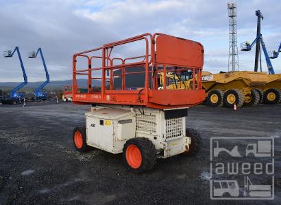 JLG 260 MRT / 4x4 / Schere / 9 m