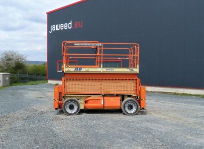 JLG Bühne 12,2 Meter Scherenbühne Elektro/ Diesel Antrieb M 4069