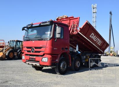 Mercdes Benz Actros 3244 / 8x4