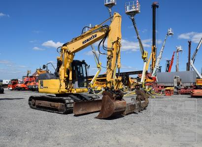 Komatsu PC 138 US-2E1 / Gummipads / hydr. Verstellausleger