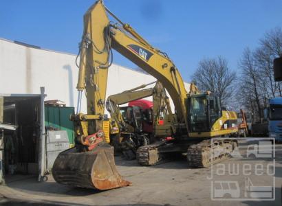 CAT 325 DLN / 30 tonnen/Orgi. 6900 BST / TOP ZUSTAND 