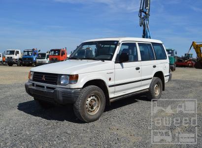 Mitsubishi Pajero 2500 TD / TüV 03-16 / 4x4 / Intercooler