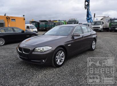 BMW  520 d / Navi / Xenon / Sportfahrwerk / PDC