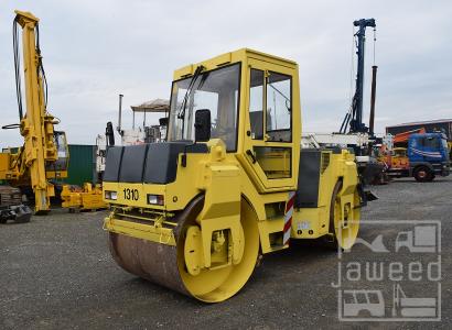 Bomag BW 144 AC 2 **Splitstreuer**