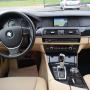 BMW  520 d / Navi / Xenon / Sportfahrwerk / PDC