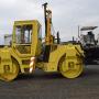 Bomag BW 144 AC 2 **Splitstreuer**