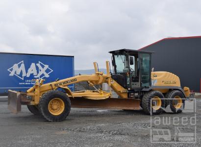 New Holland  F156.6A 6x6 Ripper