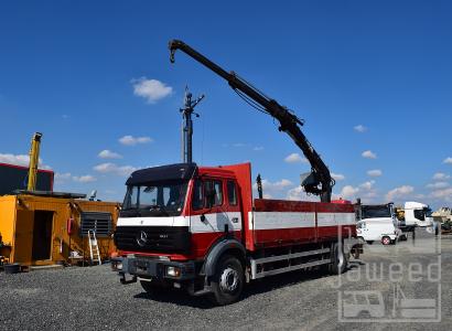 Mercedes Benz SK 1831 / Kran Hiab 105 / M-Haus