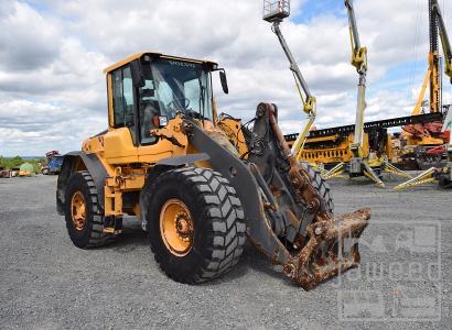 VOLVO L90F