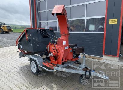 Bugnot   Typ 55  Holzhäcksler