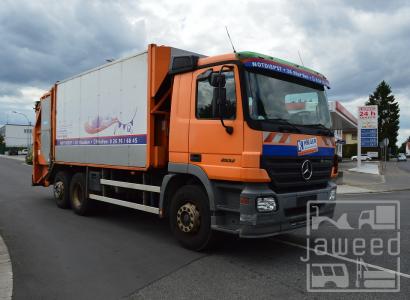 Mercedes Benz Actros 2532 / 6x2 / Geesink GPM 2225 HH