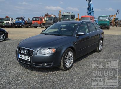 Audi A4 Avant 2,5 TDI / S-Line / Navi / Xenon / Alcantara